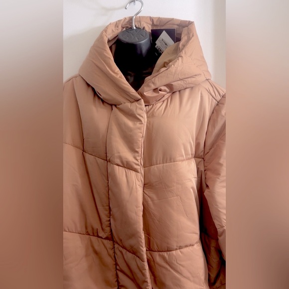 AVA & VIV MAXI HOODED PUFFER SIZE 3X PIT TO PIT 26” LENGTH 46” HAS POCKETS NWOT - Picture 5 of 5